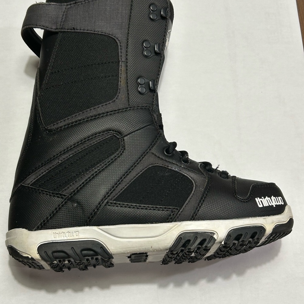 ThirtyTwo Snowboard Boots.